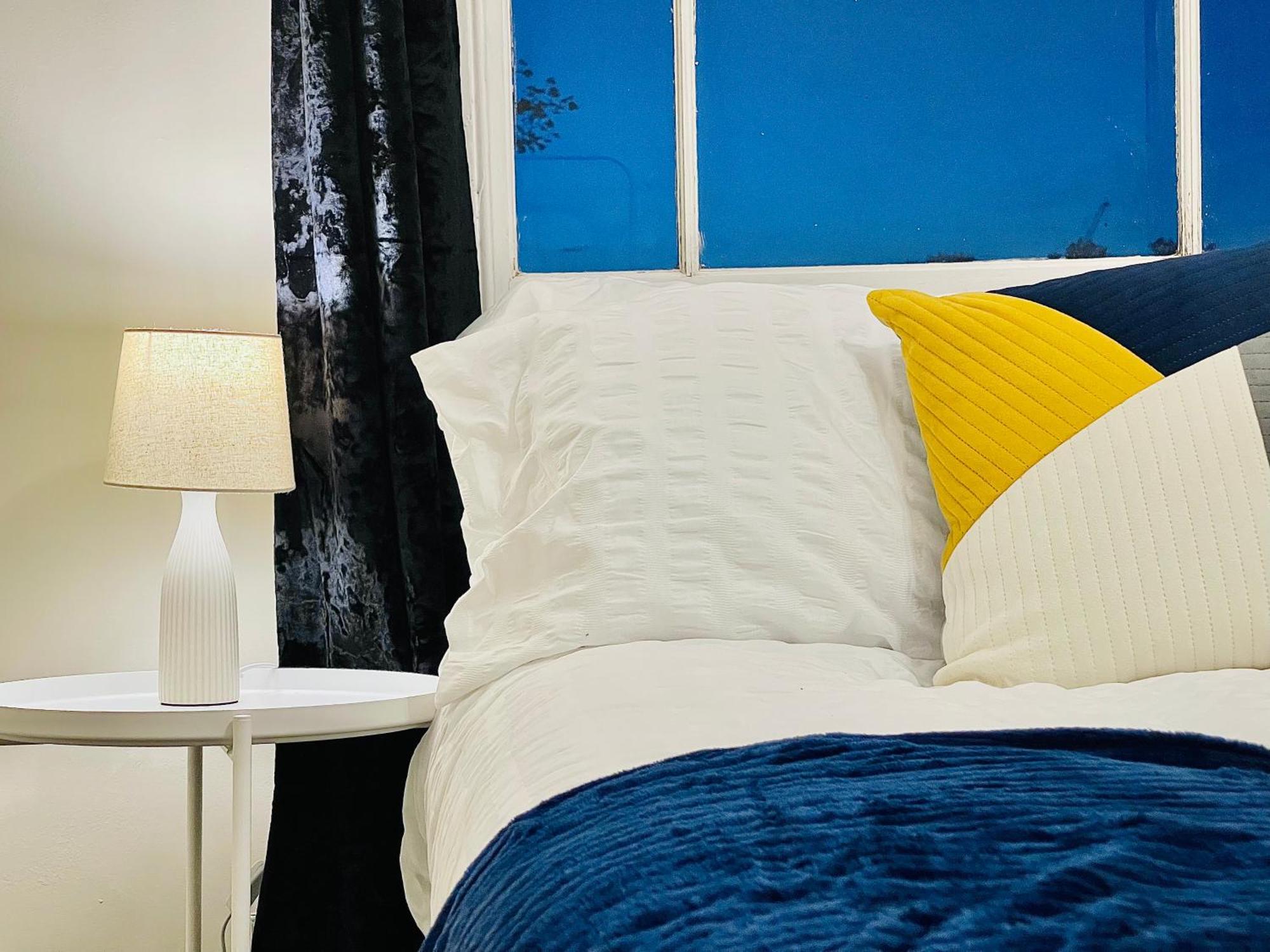 2 Bedroom Flat In Central Londres Extérieur photo