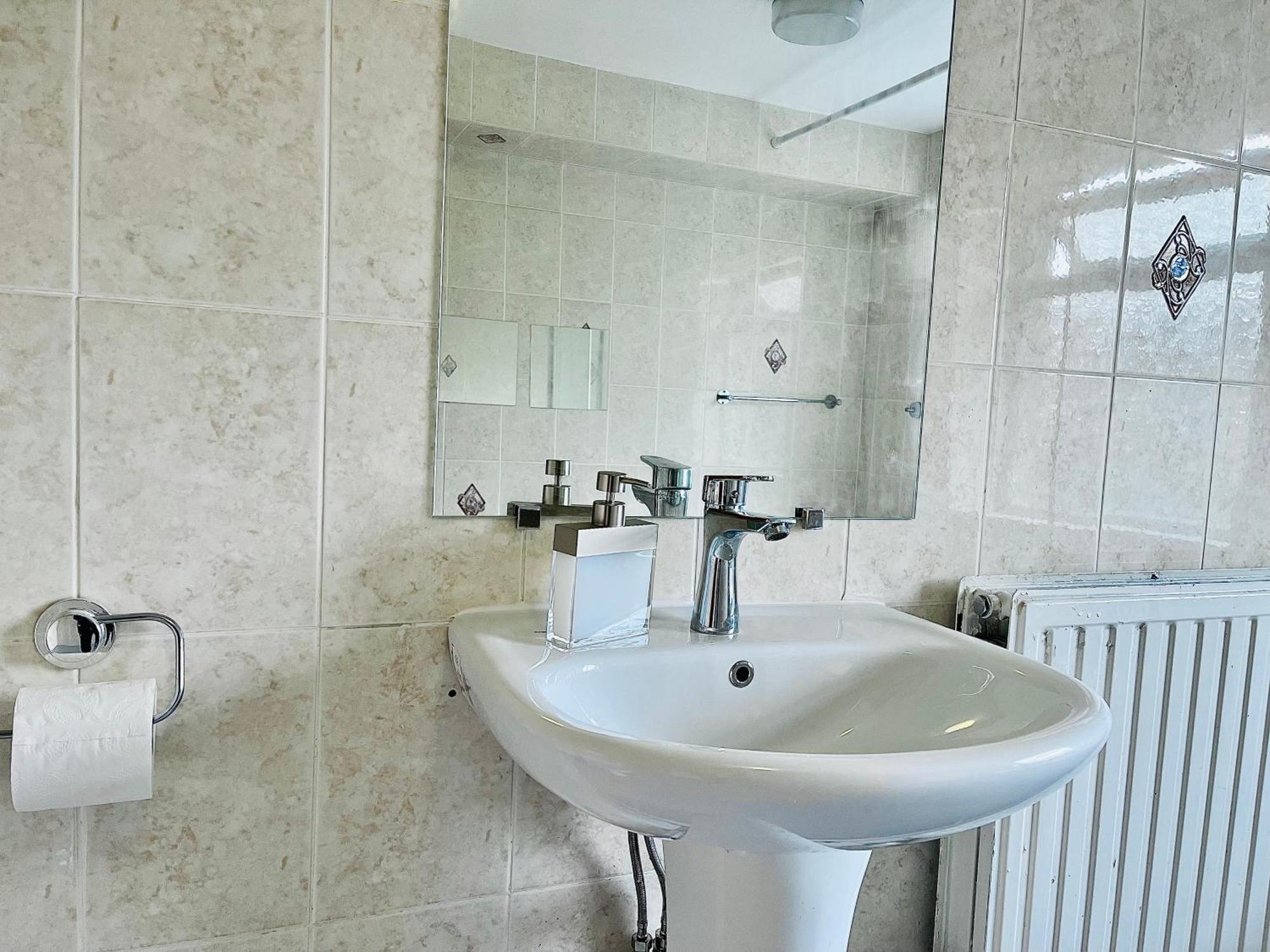 2 Bedroom Flat In Central Londres Extérieur photo